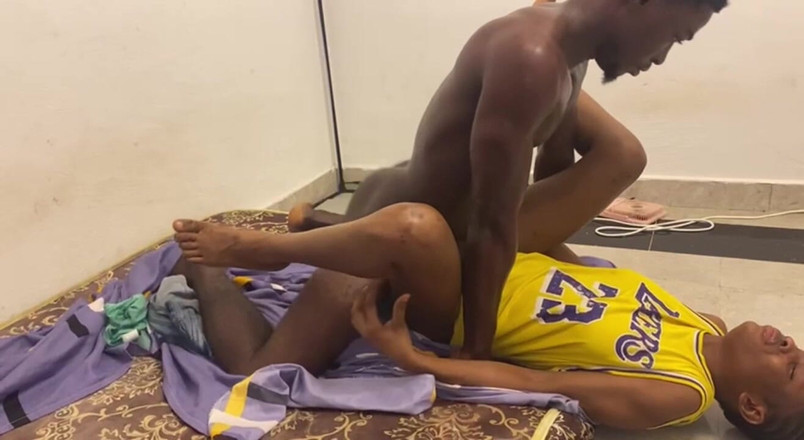 Seggzdotcum: Pieprzyć moją coochie, gdy mojego mężczyzny nie ma