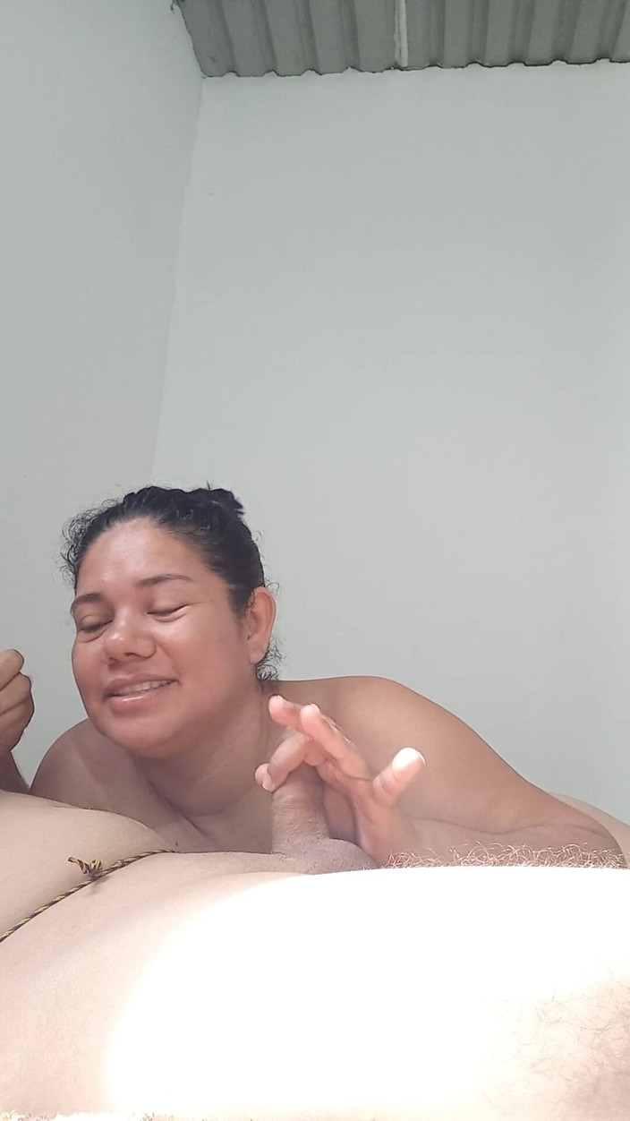 Valkyrieandluigy: Beautiful Blowjob Girl