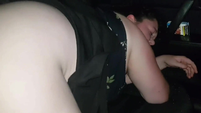 Real homemade BBW BBC porn: YoungEnglishbbw bbc nata4sex 拳交我的屁股和阴户 弯下腰