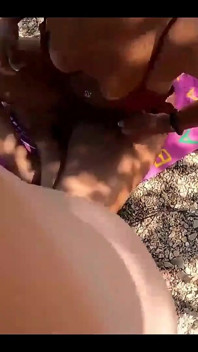Sự quyến rũ quyến rũ bên hồ sultry với sexydea - pov hồi hộp đang chờ đợi!