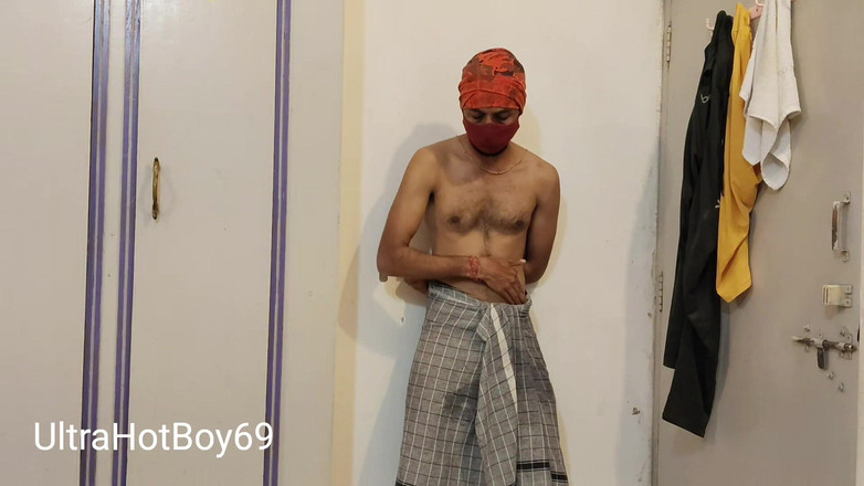 UltraHotBoy69: Feeling gut