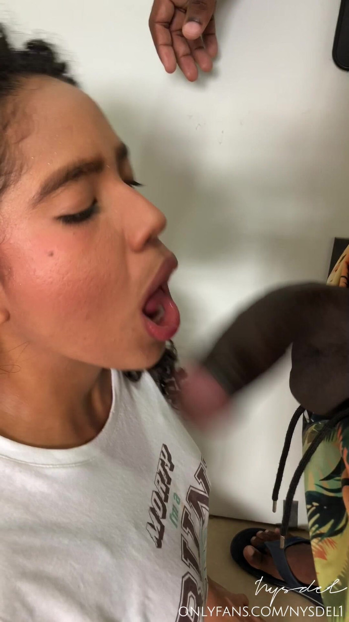 Nysdel: Podvádějící přítelkyně tajně kouří nejlepšího přítele svého přítele -amatérský pár- Nysdel