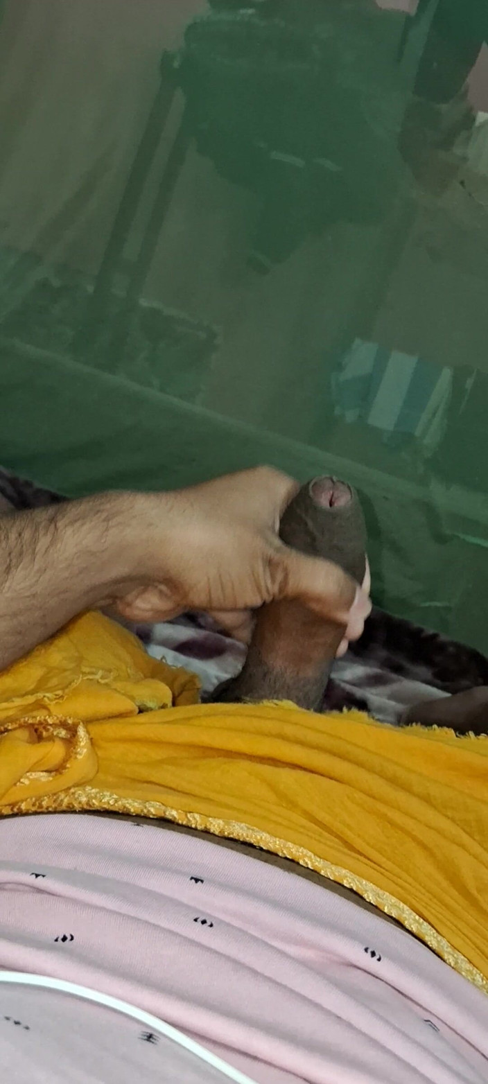 Rajveer Bhumihar: Penis panjang tebal saya ingin meniduri Anda.
