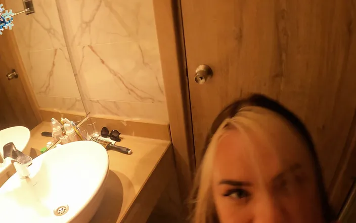 Billy Frost: Amateur Hotel Bathroom Fuck