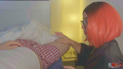 OlxRedFox: Moje nevlastní dcera tajně saje mé sperma ráno. Nechám červenou rtěnku...