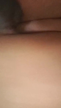 義母のショートパンツでチンコをピンク色にして