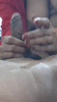 Asmr - asmr - pijat kontol sampai toket besarnya menganga lebar
