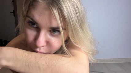 Misty Phoenix: Dzisiaj poprosiłeś mnie, żebym polizał owłosione ramiona