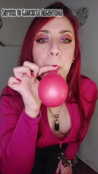 Twoja dziewczyna odkrywa twój fetysz balonu i karze cię szorstką sesją !!