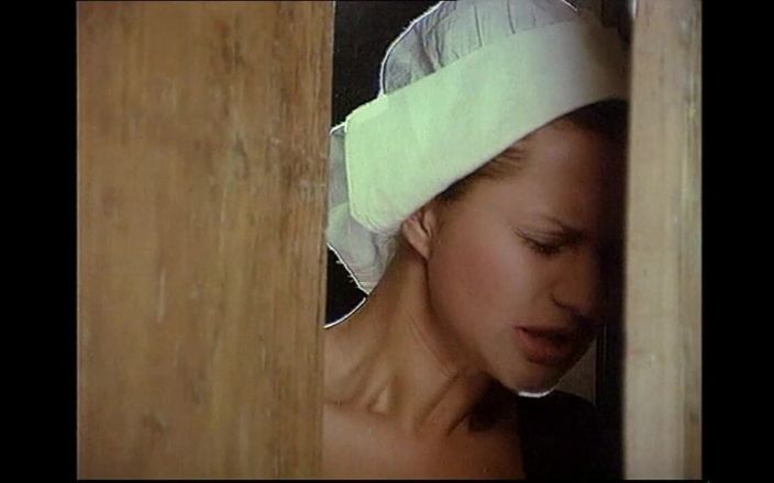 MMV films - The Original: King Arthur e le sue troie con la figa pelosa...