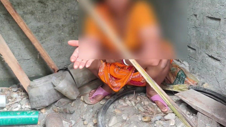 Dogrupali69: मेरी आंटी उंगली से चूत सेक्स वीडियो का मजा लेती है