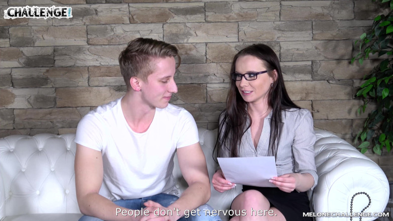 Melone Challenge: Wendy Moon тестирует новенька, который не мог это сделать
