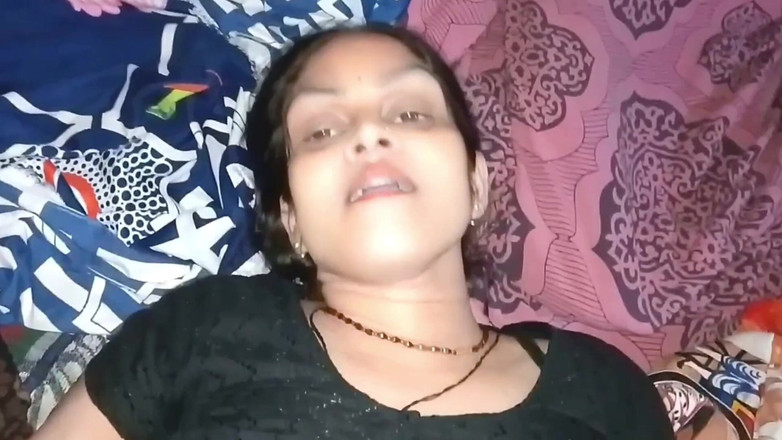 Janvibhabhii: Indická panjabi dívka byla ošukaná jejím nevlastním bratrem, indická desi...