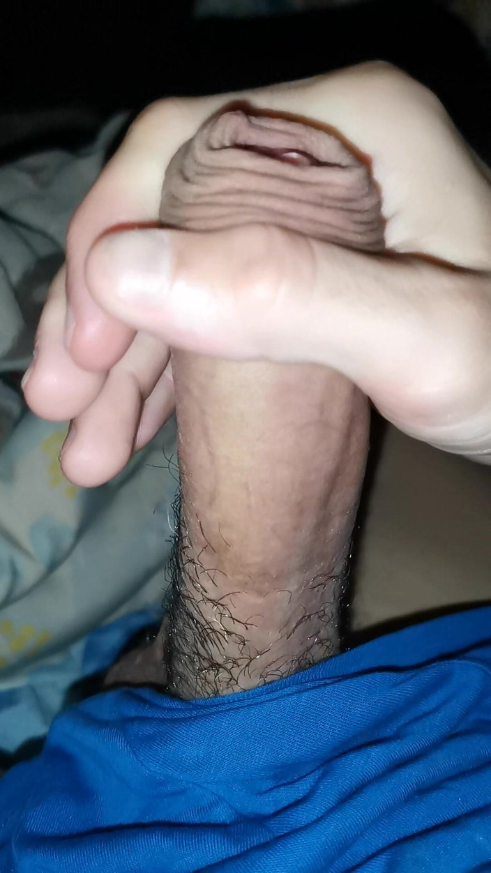 SEXY_GUYBEST: Tôi quyết định nhanh chóng sục cu nhưng đột nhiên pin hết!