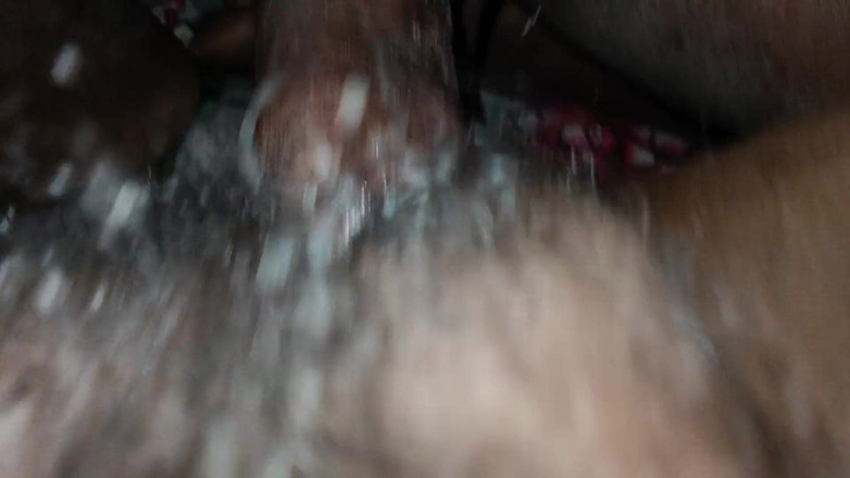 Xhtad studio: 부모님이 집에 없는 동안 내 절친을 따먹어