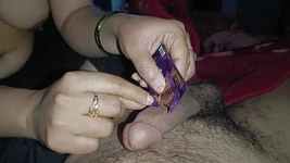 Une belle-mère se fait baiser par le chocolat