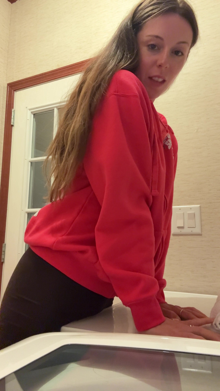 Nadia Foxx: Používání mého pračky k tvrdému stříkání