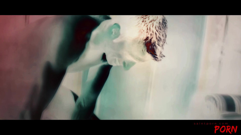 SaintPorn: Honey Demon找到了一个新情人