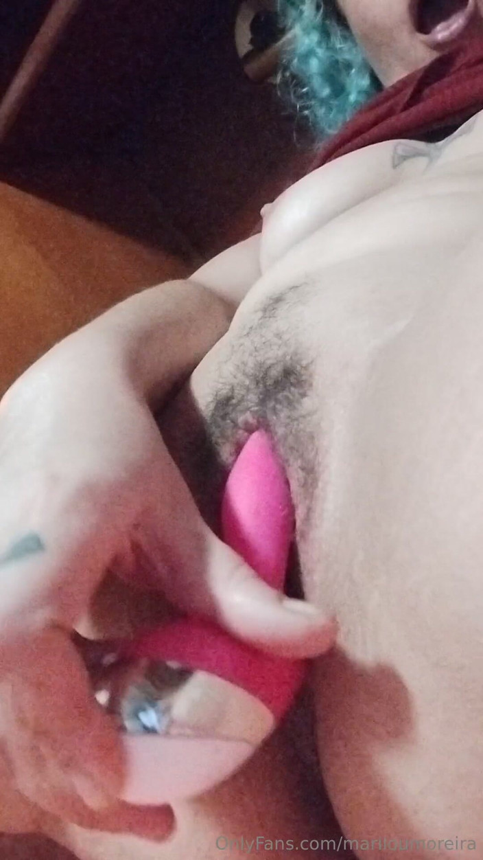 MariLou Moreira: Vieni a guardarmi venire con il mio rabbit