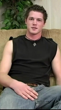 Straight Guy's First Vid - He Needed the Money