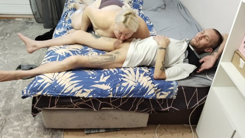 Zona901: Sborrata dal pompino profondo di una ragazza