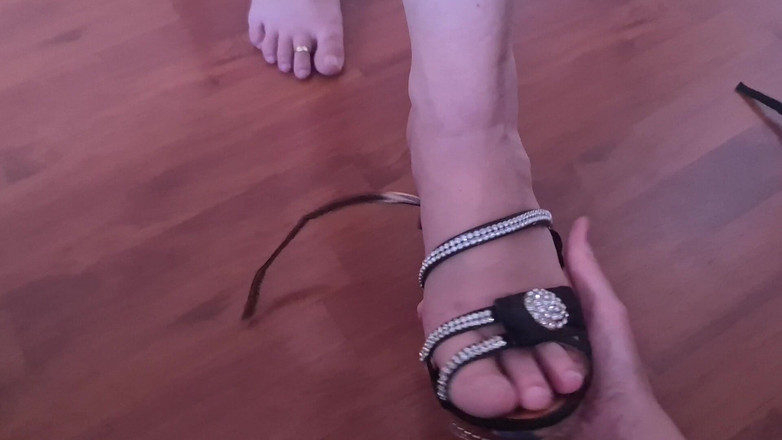 domslutfucker: Bakış açısı, solgun hatun ne kadar baskın olabileceğini gösteriyor, aşırı...