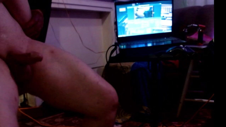 Jen: Pegging a masáž prostaty v sex swing stříkání