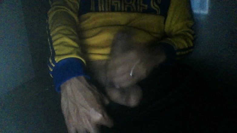 AlexAlejandro13: Thuis op webcam