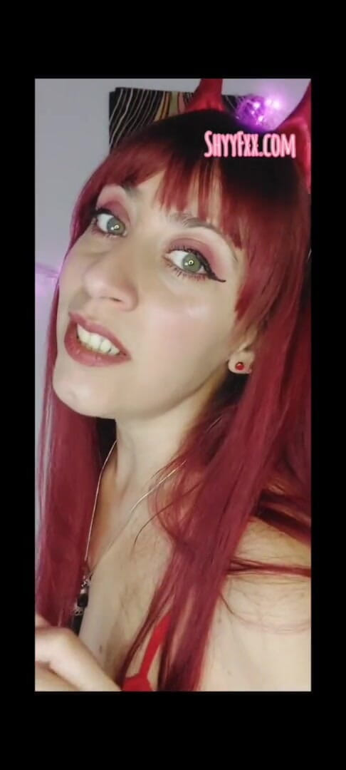 Tu Gauchita Argentina: Shyfxx应他的要求羞辱了这个短鸡巴！JOI 女主调教