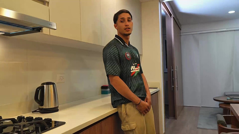 MilanRodriguez: Mẹ kế gợi cảm đụ con riêng của cô ấy trong khi...