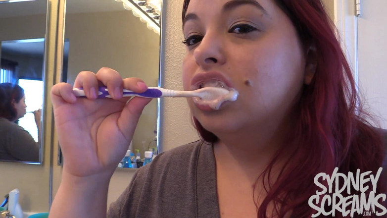 Sydney screams fetish: Brushing &amp; Polishing My Pearly Whites - HD Wmv
