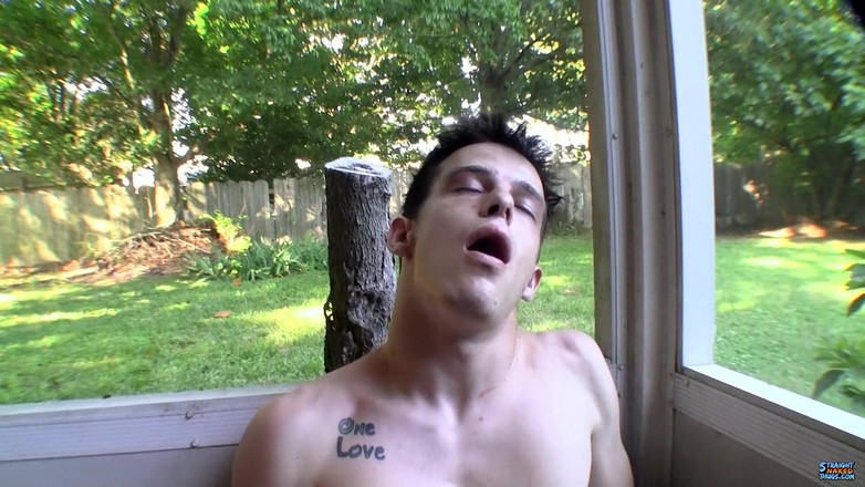 Straight naked thugs: Potrebbe farti male con quella cosa!