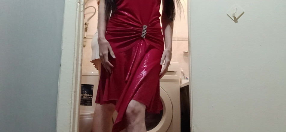 Lesbian-illusion: Kiedy mój mąż jest w pracy, pieprzę mojego sąsiada za...