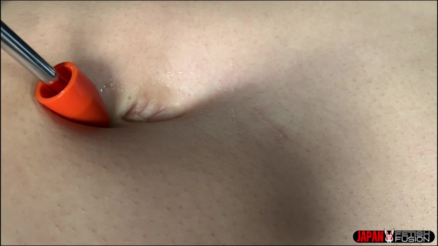 Mitsuki Yuina Moans, Trapped, as Rei Aino Penetrates and Sucks Her Belly Button Inside His Secret Lab (Japan Fetish Fusion)