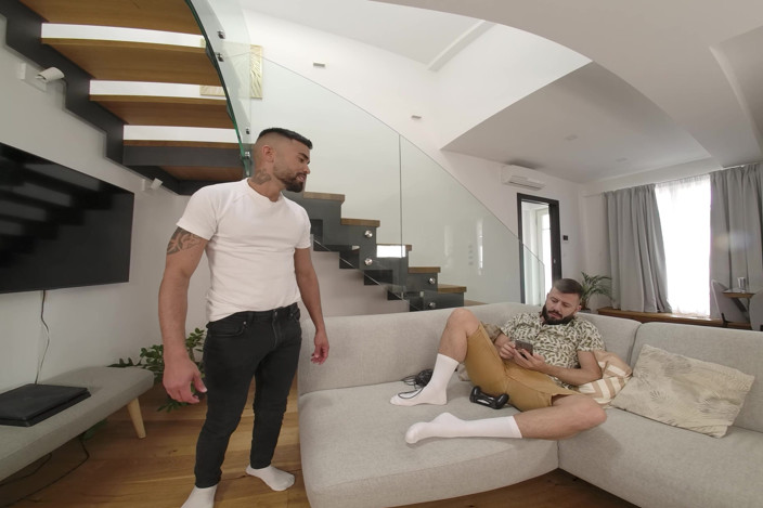 Virtual Real Gay: Friends with Benefits