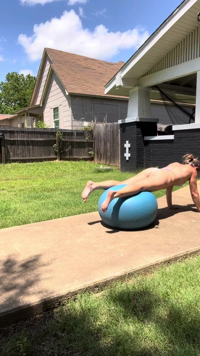 G3t_50m3: Summer Ass