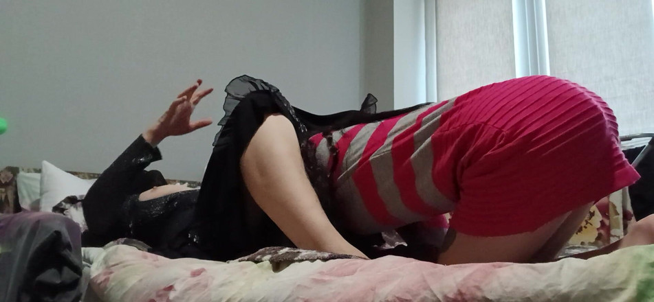 Lesbian-illusion: Никто не знает, что после лекции я лижу киску нашей учительницы