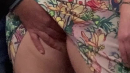 Niki studio: Orang asing Challange - Saya Minta orang asing menjolok pepek saya...