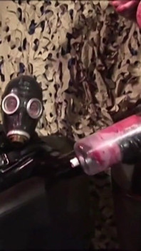 Dick pumping s německými gumovými muži