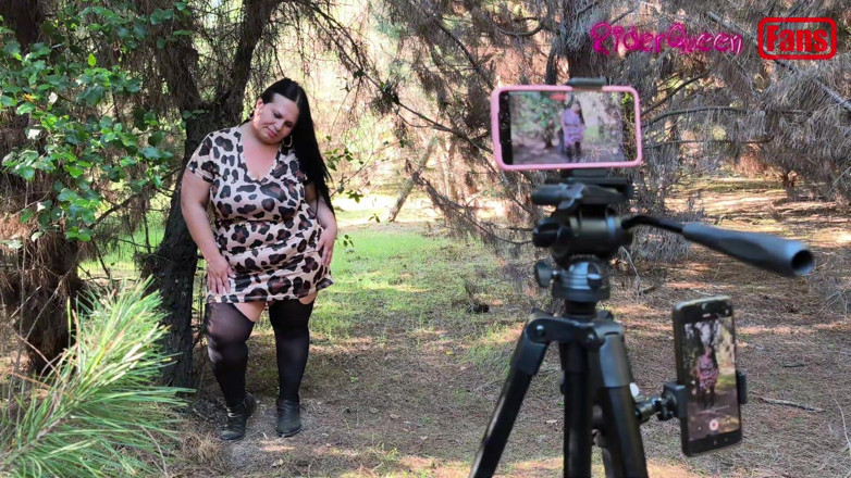 Riderqueen: Rq im Wald MILF BBW