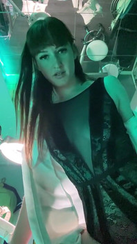 Vivienne L'amour - dojí tě a pak tě krmí POV