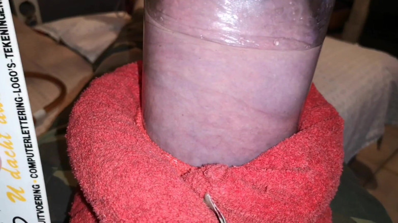 Monster_Meat_: Pompând pentru amatori de picioare