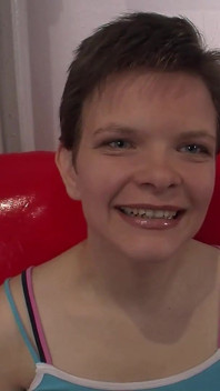 Susan White, casting nu, pipe et facial