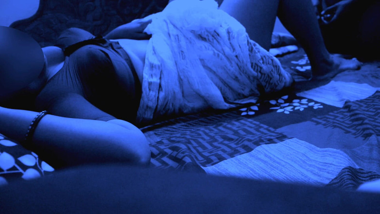 Black & white desicat: Bini India seksi Sreejaa dalam blaus saree kongkek bagus &amp; creampie...