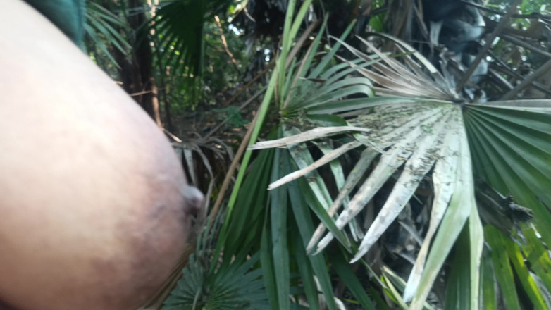 Pushpa studio: Une étudiante se fait baiser dans la nature