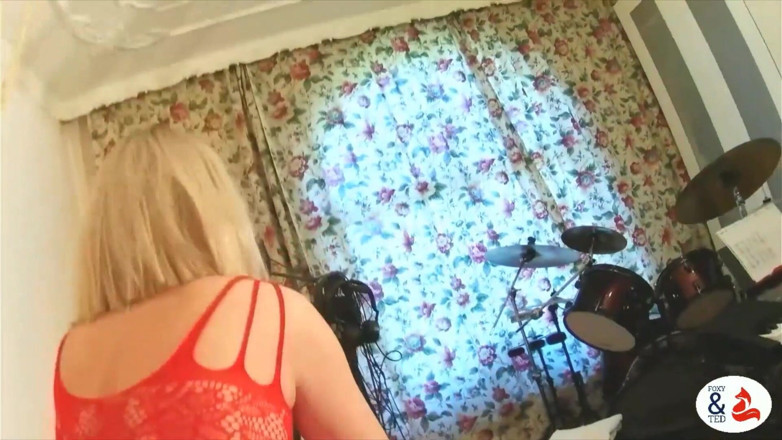 FoxyandTed: Geweldige anale berijdende creampie