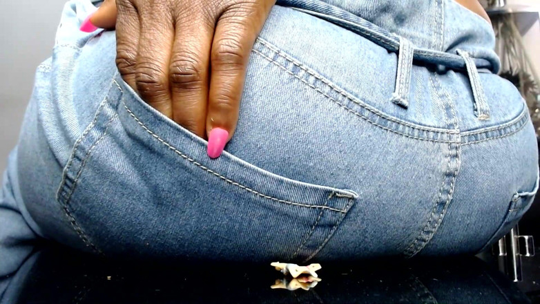 Maeling: Parents Ruined in Jeans Ass-fyxiation with Giant Ass Ignorant
