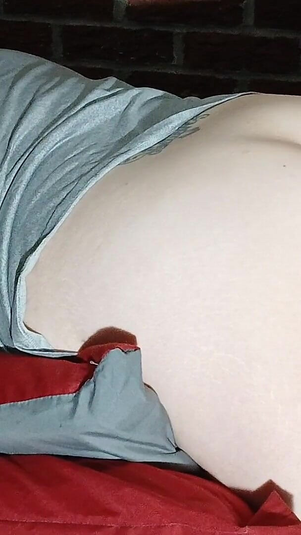 Practice Anal Training Opening up That Ass (Sloppy lynn)