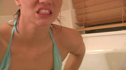 Solo Austria: Fany masturbating in the bathroom