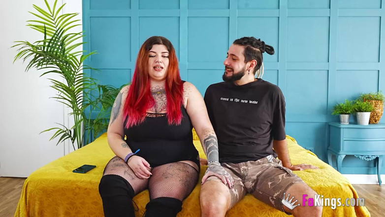 FAKings: Belleza Gordita Alternativa Se Folla a Un Turista: Leia Sáez,...